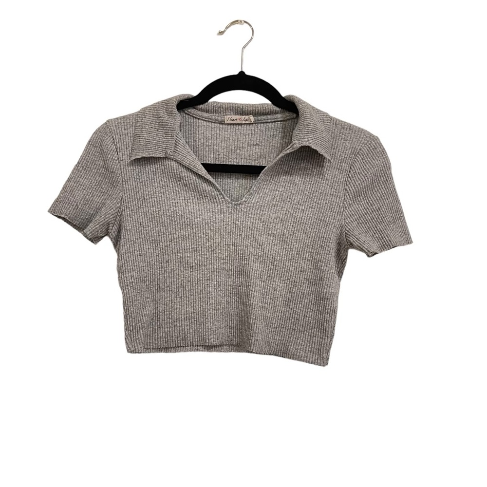 Heart and Hips Polo V neck cropped top in Gray size Medium
